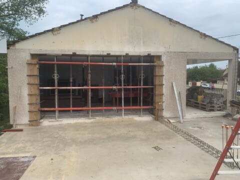 Extension de maison avec terrasse et baie vitrée - SARL Rouget Sébastien