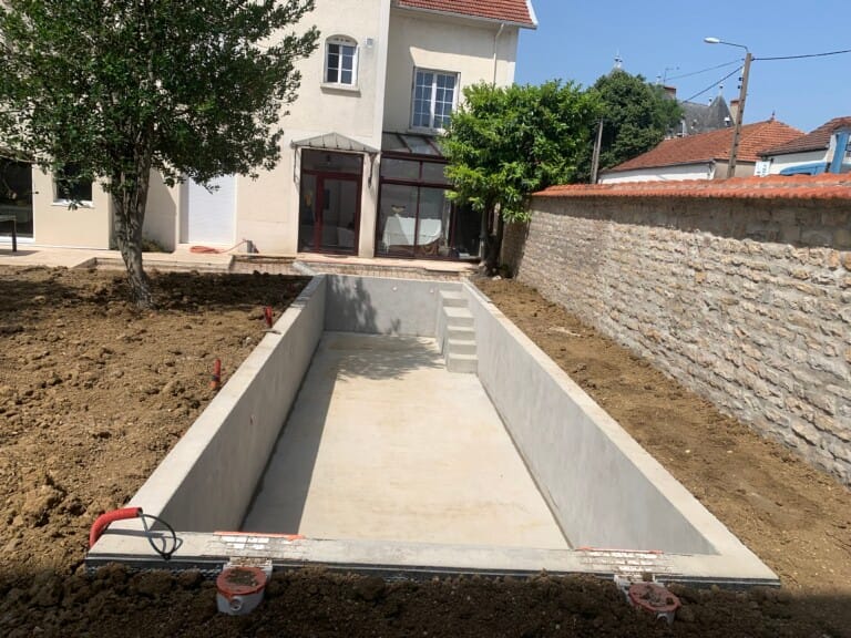 Construction piscine creusée - SARL Rouget Sébastien