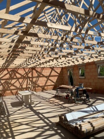 Construction pavillon : maçonnerie, charpente et couverture par SARL ROUGET Sébastien