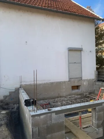 Démolition ancienne terrasse pour création extension habitation sur sous-sol à Dijon, par Maçonnerie Rouget